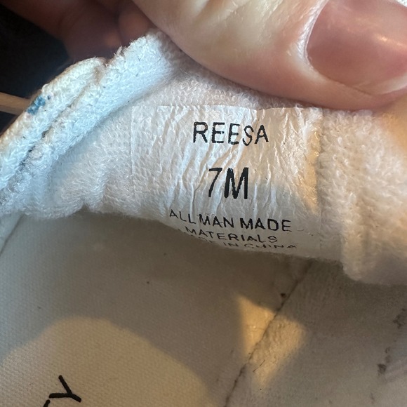 Cynthia Rowley Women's Reesa Dragonfly Lace Up Canvas Sneakers Size 7M - Picture 7 of 8